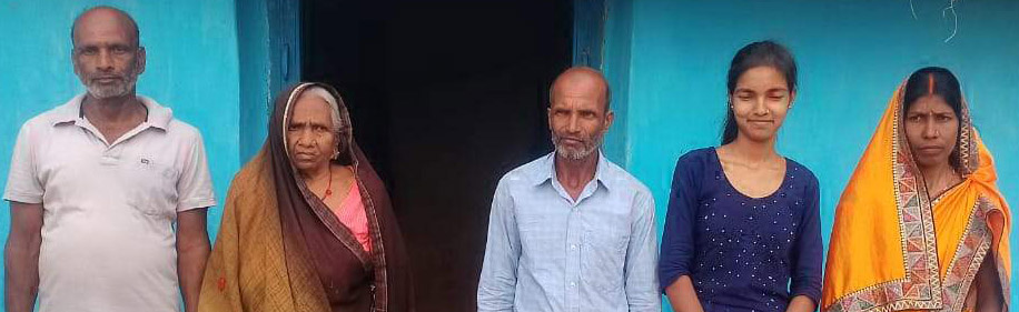 दसवीं में किसान की बेटी अंशिका  सातवें स्थान पर