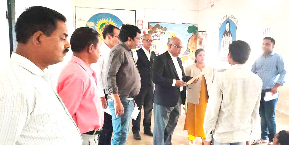 न्यायाधीश ने किया जिला जेल का निरीक्षण