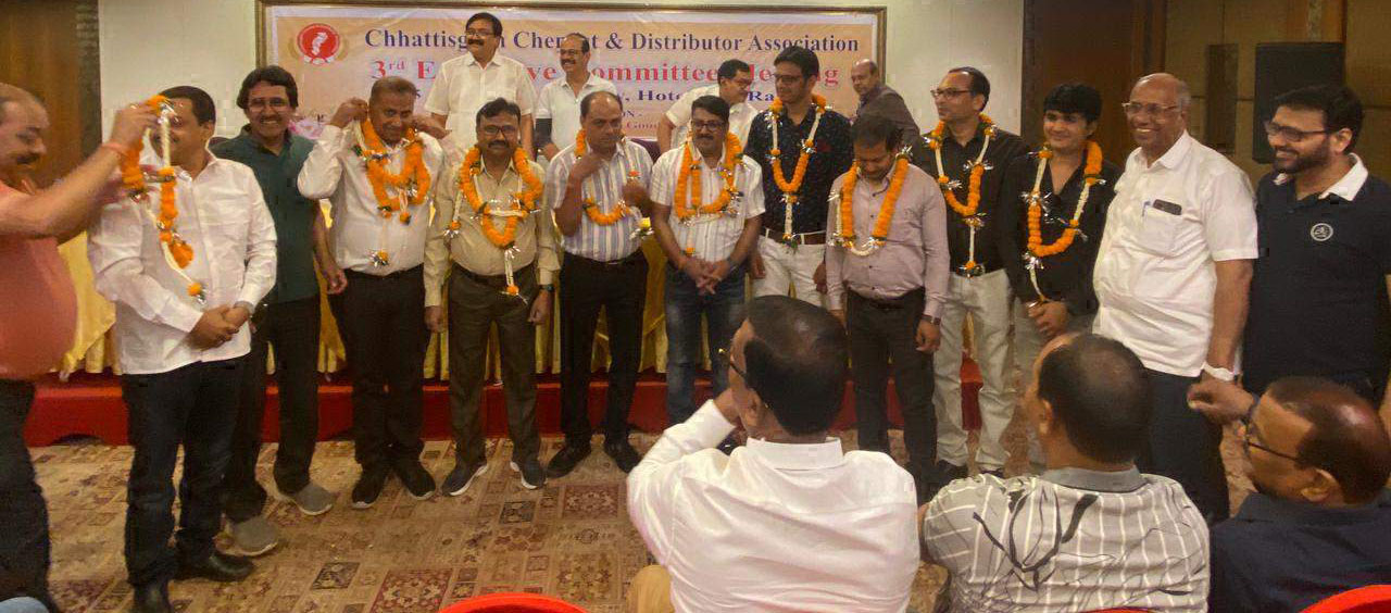 अरविंद केमिस्ट एंड ड्रगिस्ट एसो. के मेंबर बने