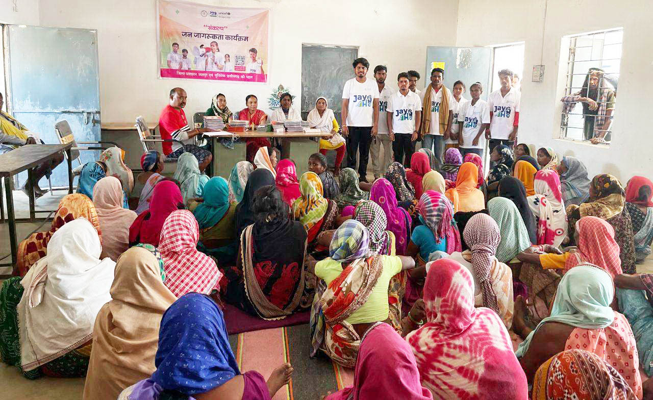 बाल विवाह-दुष्परिणाम, गंभीर रोगों के बारे में नाटक से किया जागरूक