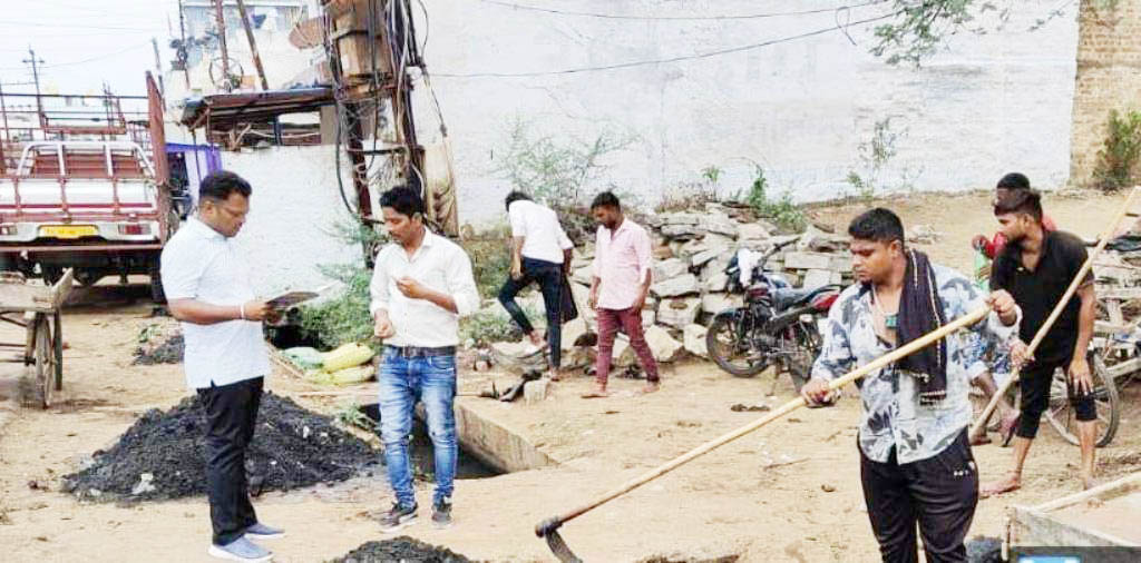 ठेकेदार की राशि में होगी कटौती ठेकेदार की राशि में होगी कटौती