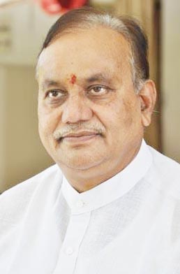 हेमचंद, पं. रामलाल और जागेश्वर को पद्मश्री से किया सम्मानित, साहू ने दी बधाई हेमचंद, पं. रामलाल और जागेश्वर को पद्मश्री से किया सम्मानित, साहू ने दी बधाई