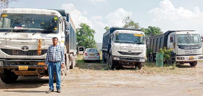 रेत-चूना पत्थर का अवैध परिवहन, 16 गाडिय़ां जब्त