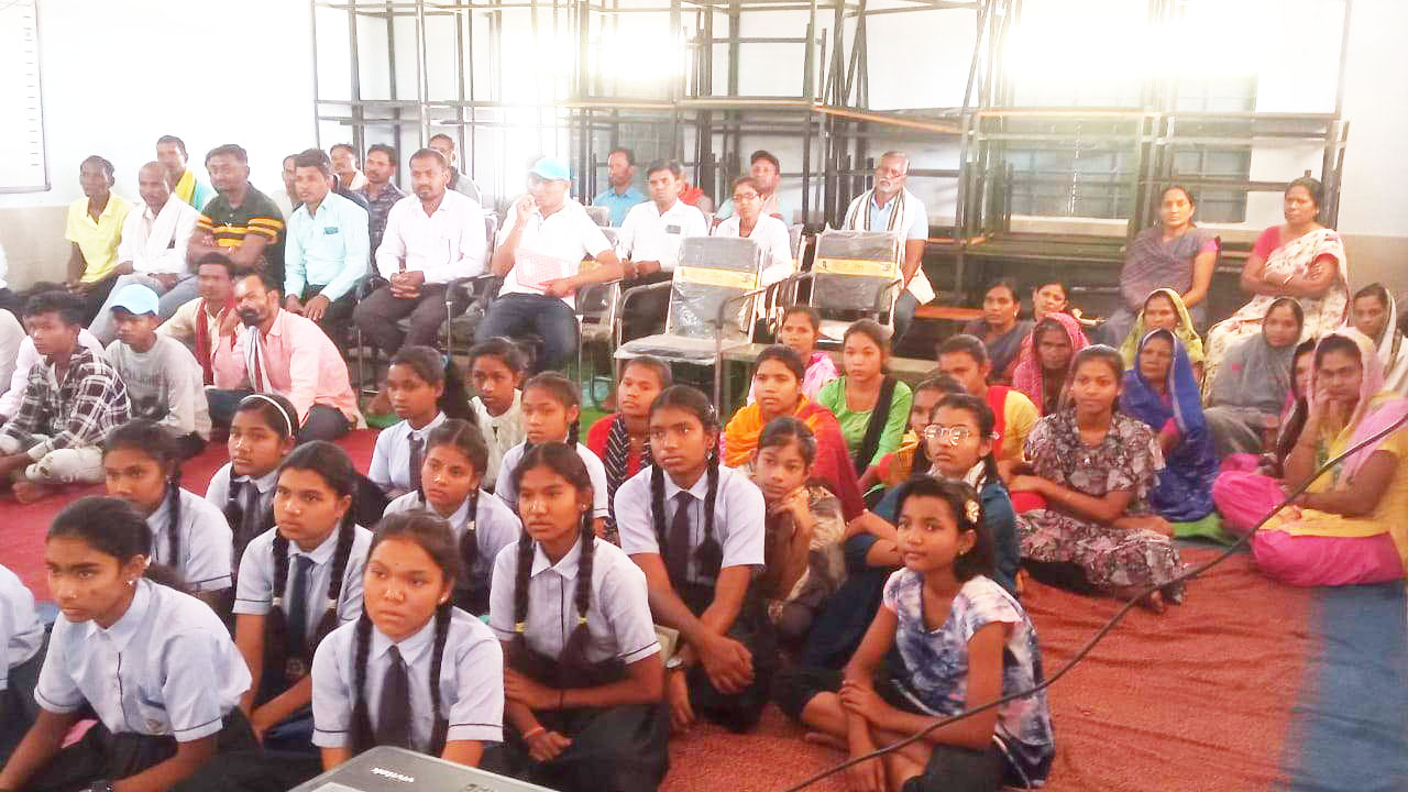 पालकों की सहमति से समर क्लास शुरू