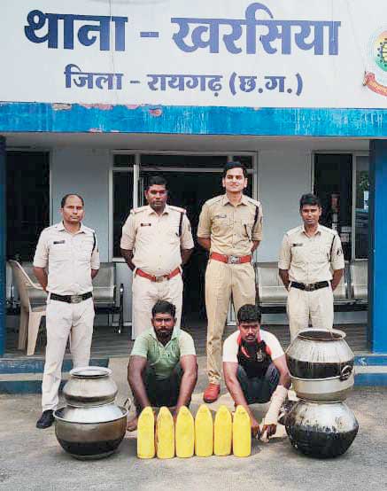 शराब जब्त, दो भाई गिरफ्तार शराब जब्त, दो भाई गिरफ्तार