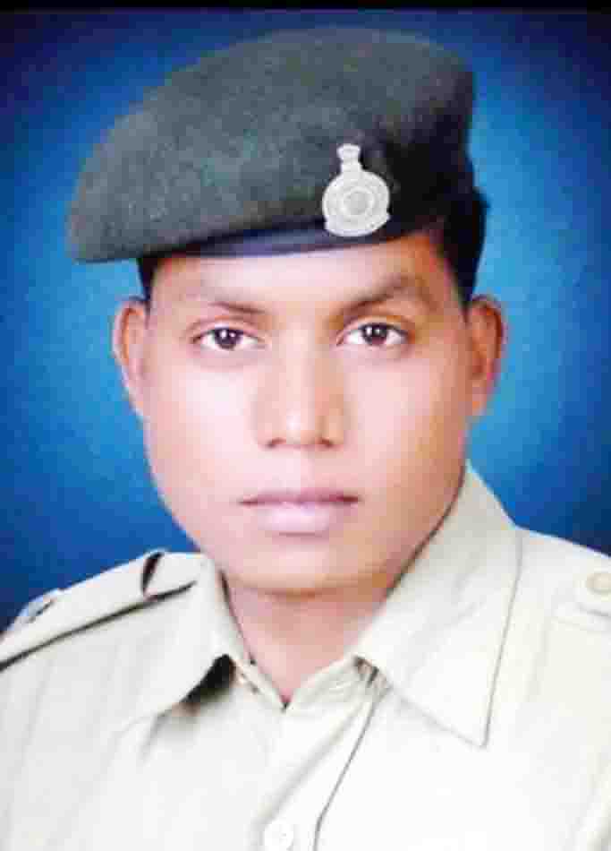 रिश्वत लेते डिप्टी रेंजर  को एसीबी ने पकड़ा