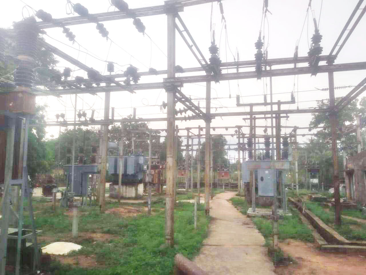 बिजली की अव्यवस्था से नागरिक परेशान