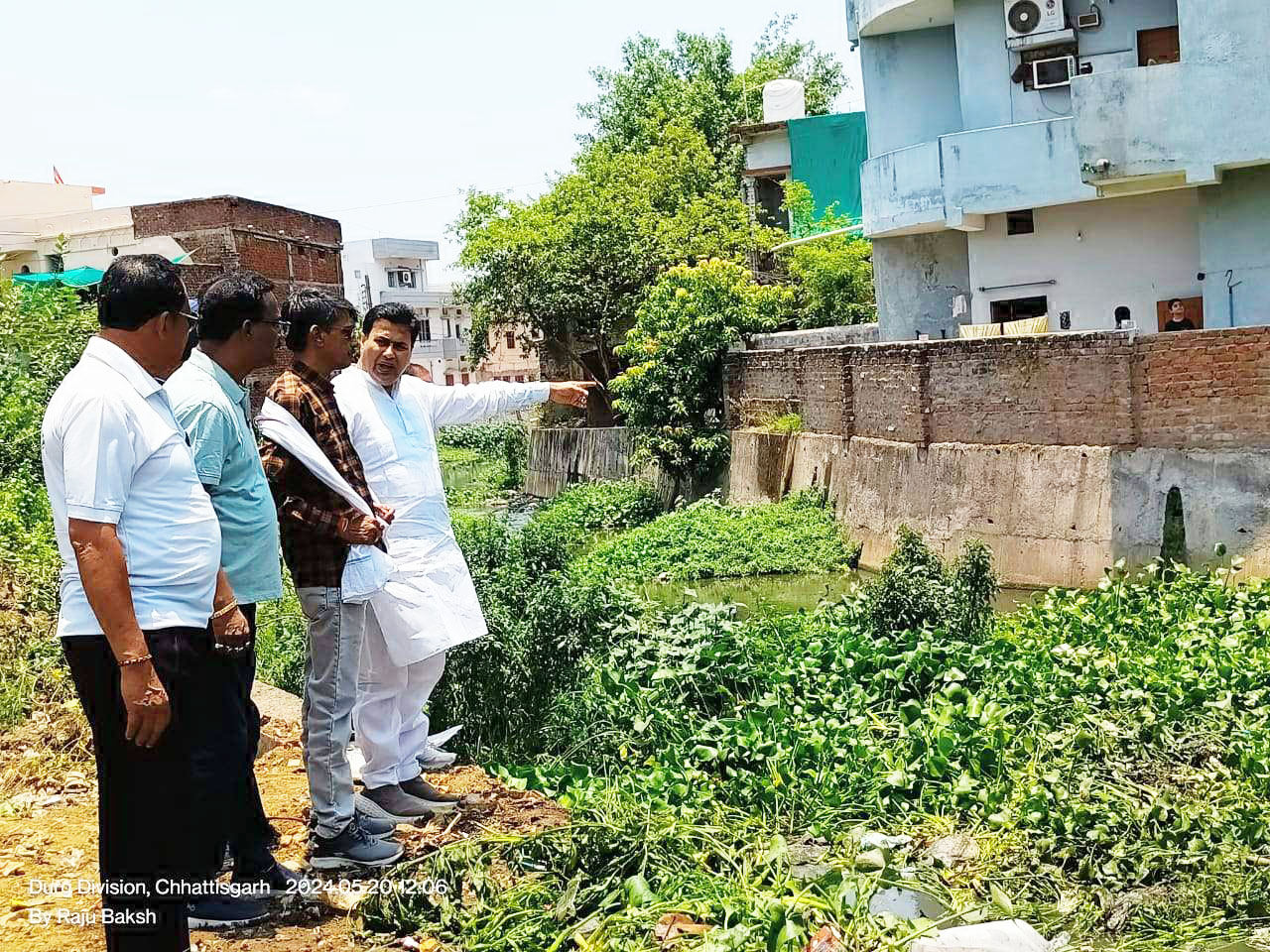 बारिश पूर्व नाला साफ सफाई का महापौर ने किया निरीक्षण