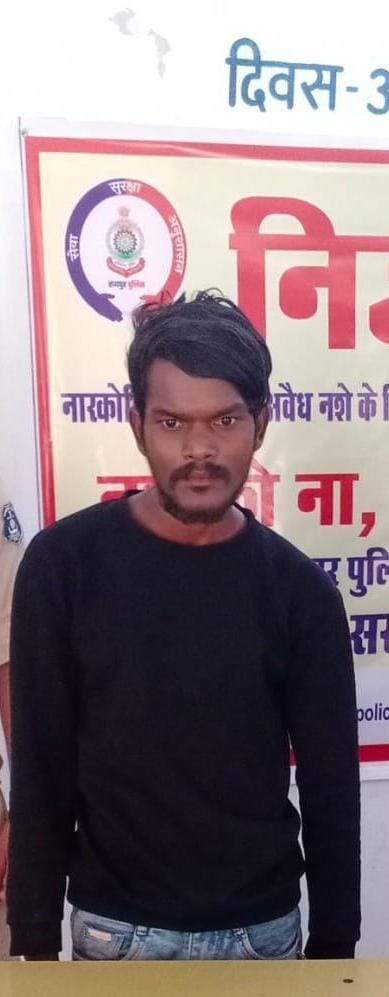 दुकानदार युवती पर जान लेवा हमला करने वाला मामूली धाराओं में गिरफ्तार दुकानदार युवती पर जान लेवा हमला करने वाला मामूली धाराओं में गिरफ्तार