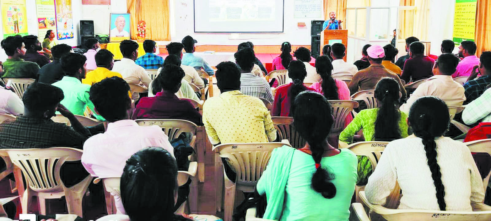 समाधान महाविद्यालय में प्लेसमेंट कैंप 