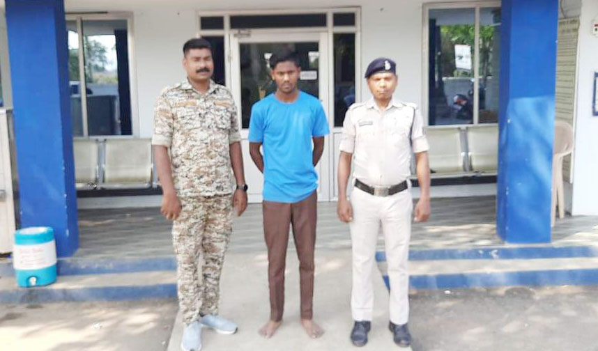 नाबालिग को बहला फुसलाकर भगाया, आरोपी गिरफ्तार नाबालिग को बहला फुसलाकर भगाया, आरोपी गिरफ्तार