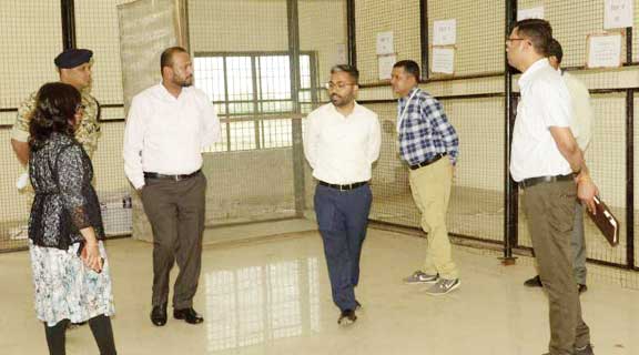 मतगणना की तैयारियों का जायजा