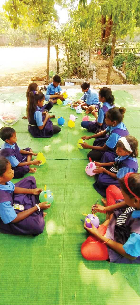 समर कैम्प में बच्चों ने बढ़-चढक़र लिया भाग