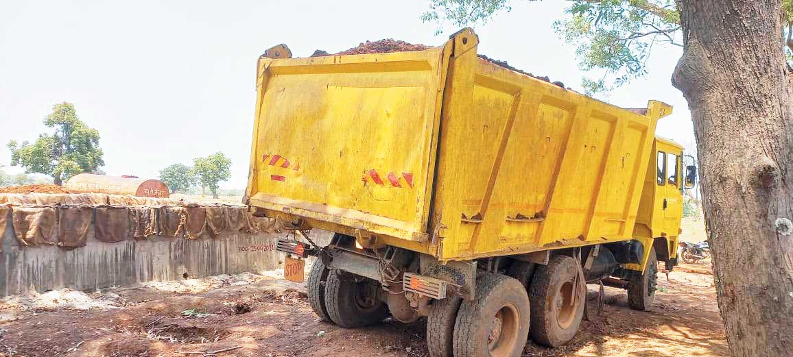 रेत-मुरूम की अवैध खुदाई व परिवहन, कार्रवाई नहीं
