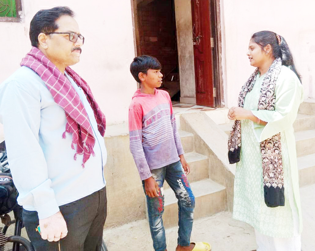 घर घर जाकर व्यावसायिक शिक्षा का प्रचार-प्रसार