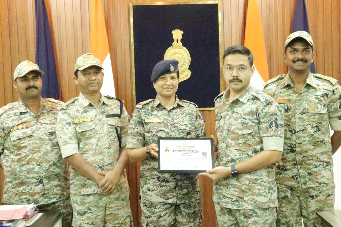 महिला पुलिस आशा को अहिल्याबाई होलकर सम्मान