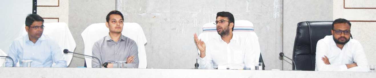 समय सीमा में पूर्ण करें काम