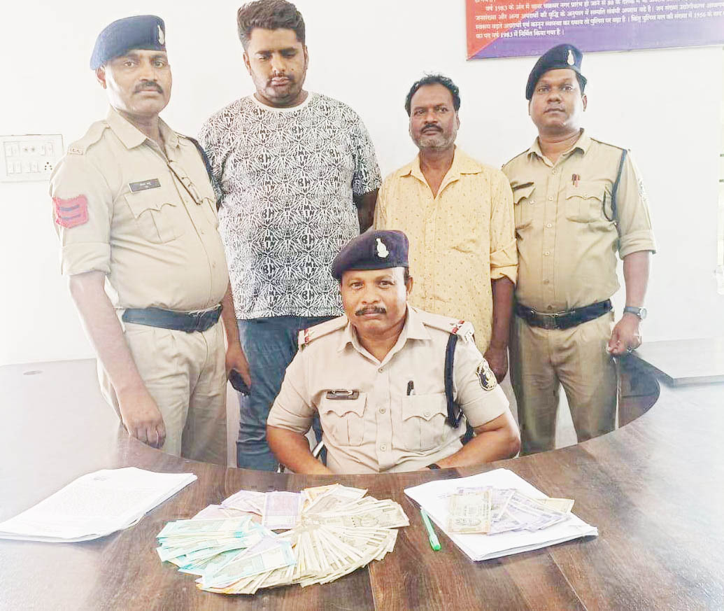 सट्टा-पट्टी लिखने वाले दो पकड़ाए सट्टा-पट्टी लिखने वाले दो पकड़ाए