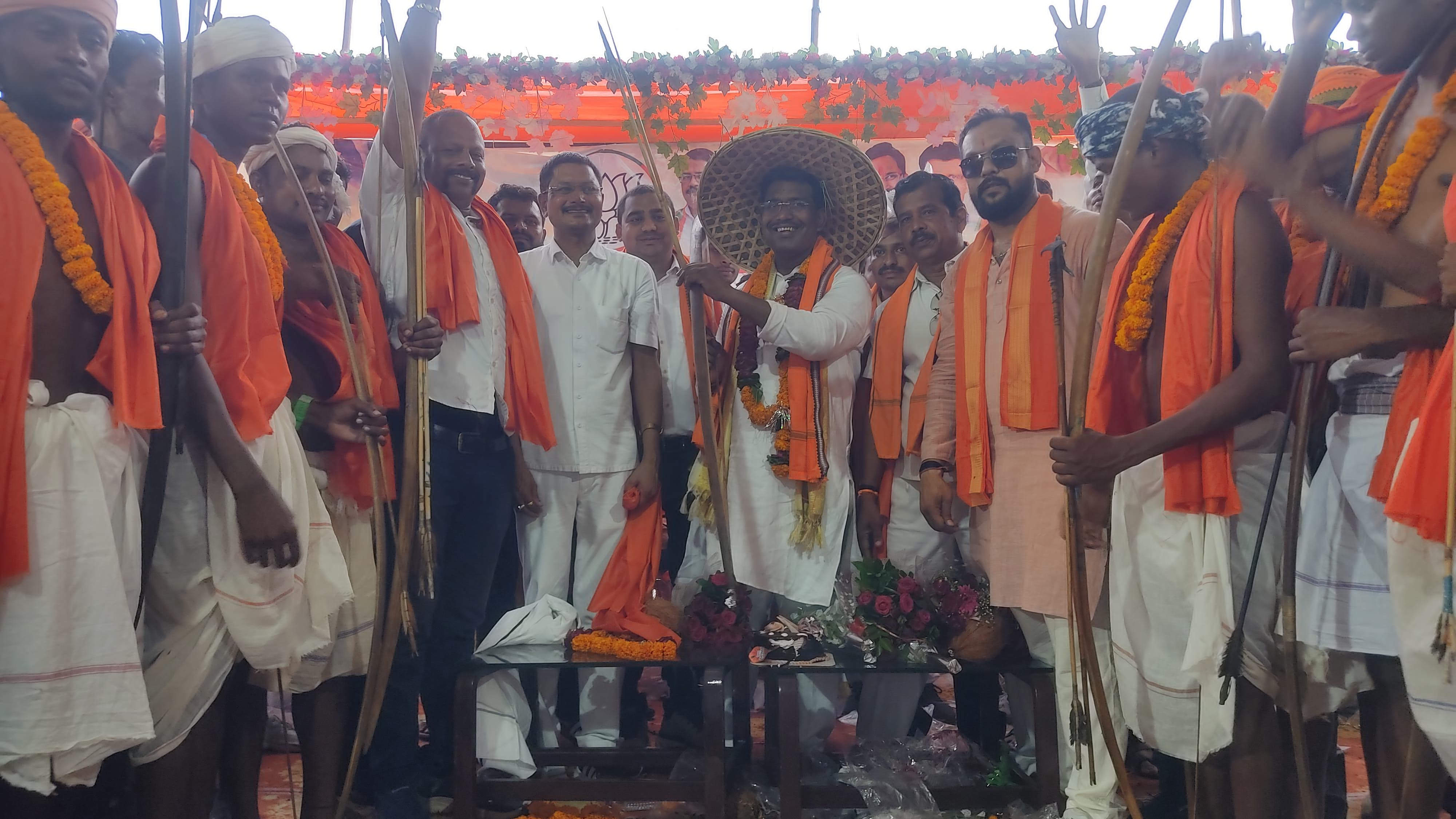 राजिम विधायक रोहित साहू को जन्मदिन की बधाई देने तांता, कई कार्यक्रम