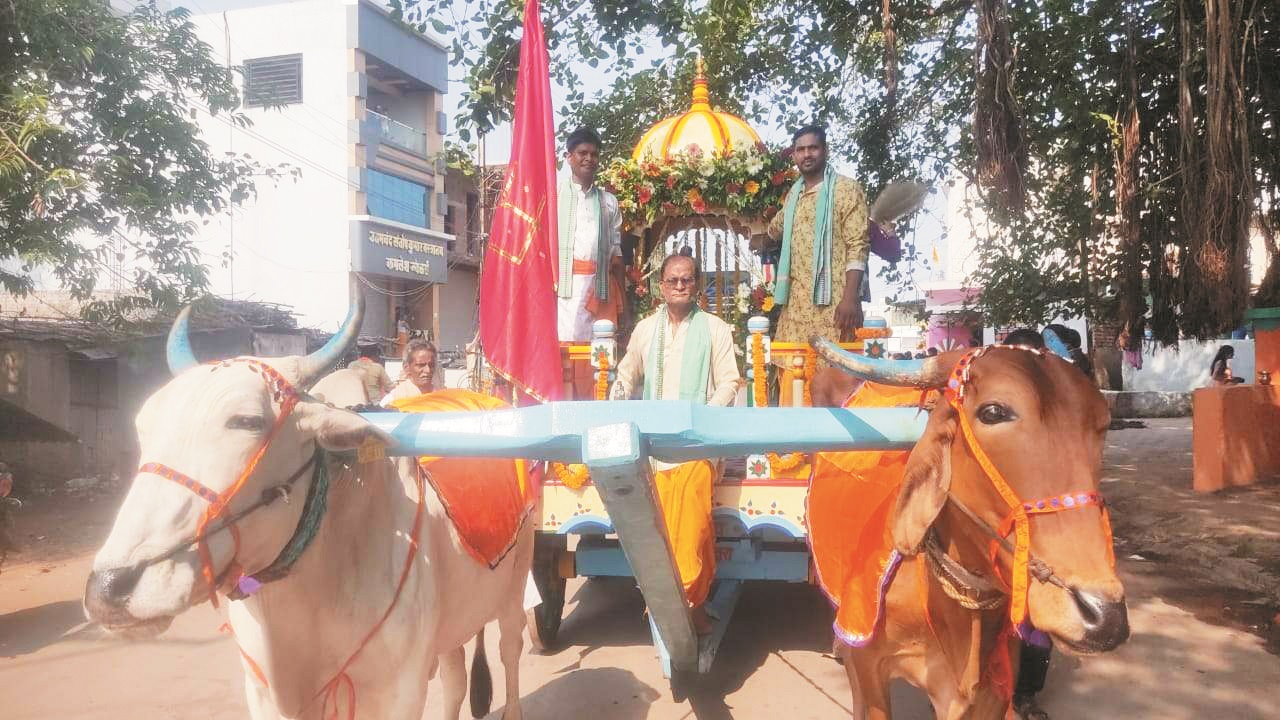 सत्यनारायण महाप्रभु की मूर्ति की स्थापना की 75वीं वर्षगांठ धूमधाम से मनी सत्यनारायण महाप्रभु की मूर्ति की स्थापना की 75वीं वर्षगांठ धूमधाम से मनी