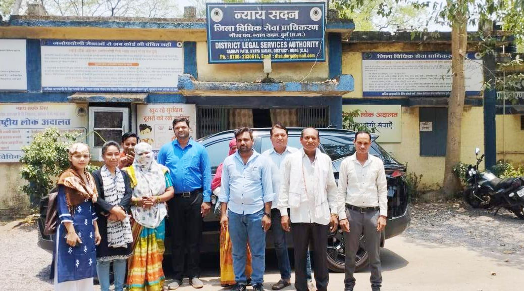 स्वास्थ्यकर्मी 3 वर्षों से स्थाई नौकरी को लेकर संघर्षरत स्वास्थ्यकर्मी 3 वर्षों से स्थाई नौकरी को लेकर संघर्षरत