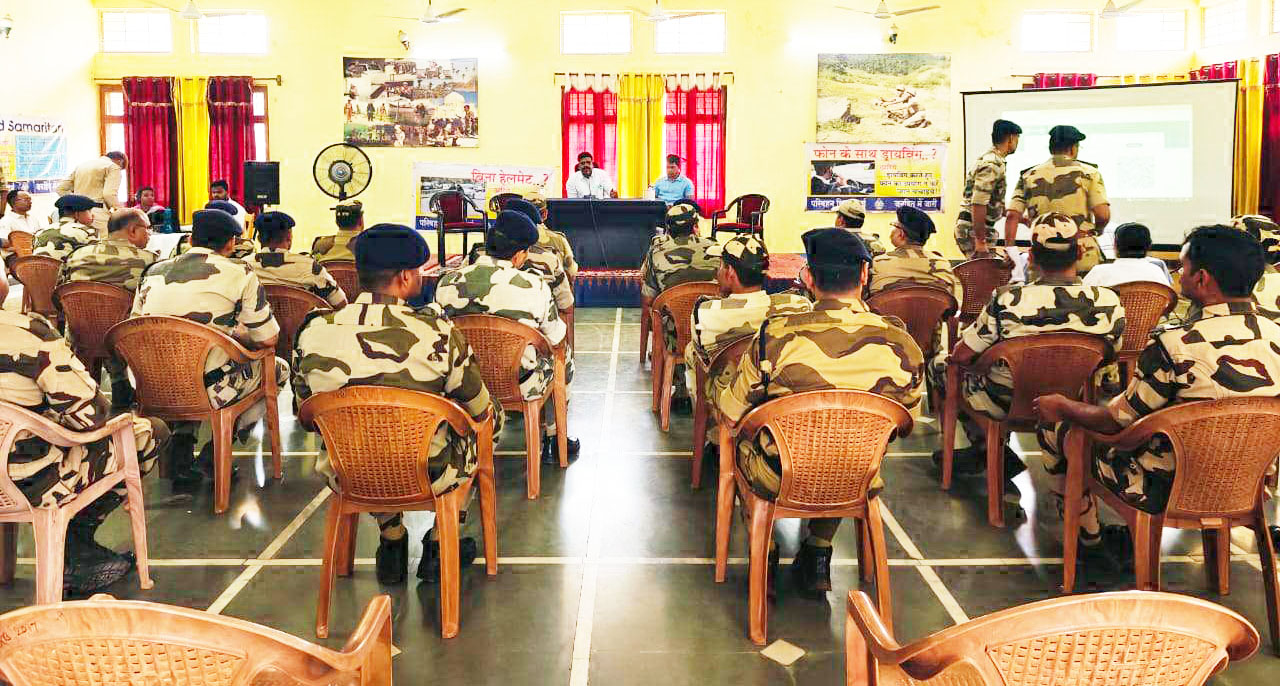 यातायात नियमों के पालन के लिए प्रशिक्षण यातायात नियमों के पालन के लिए प्रशिक्षण
