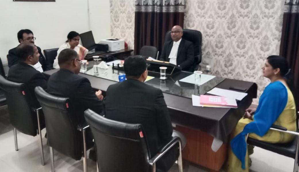 लोक अदालत में अधिक प्रकरणों का हो निराकरण