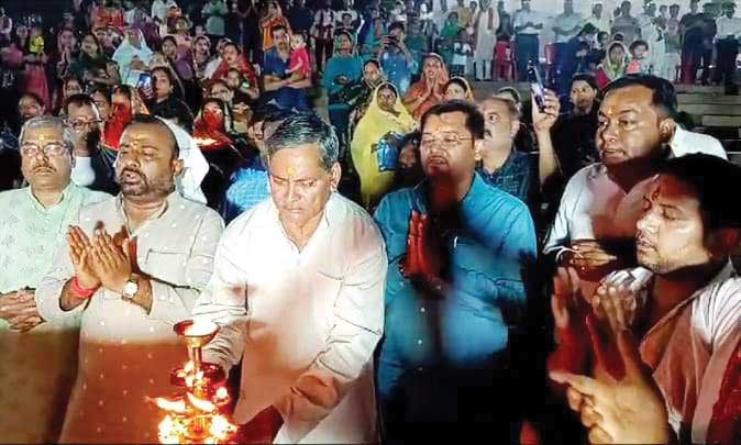  गंगा दशहरा पर कन्हर नदी के तट पर गंगा आरती