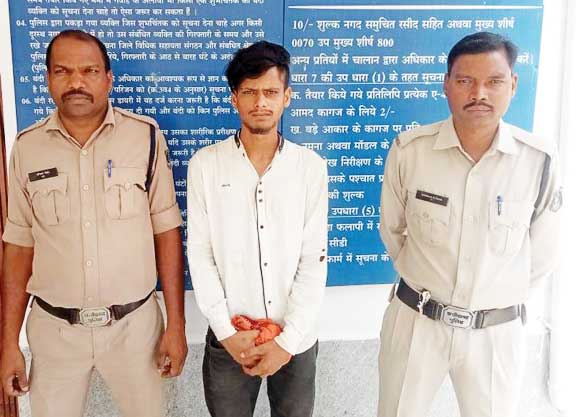 नशीली इंजेक्शन संग आरोपी गिरफ्तार नशीली इंजेक्शन संग आरोपी गिरफ्तार
