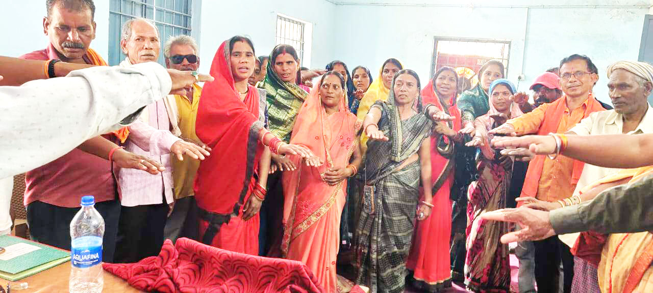 बरसात के मौसम में किया जाएगा अधिक पौधरोपण बरसात के मौसम में किया जाएगा अधिक पौधरोपण