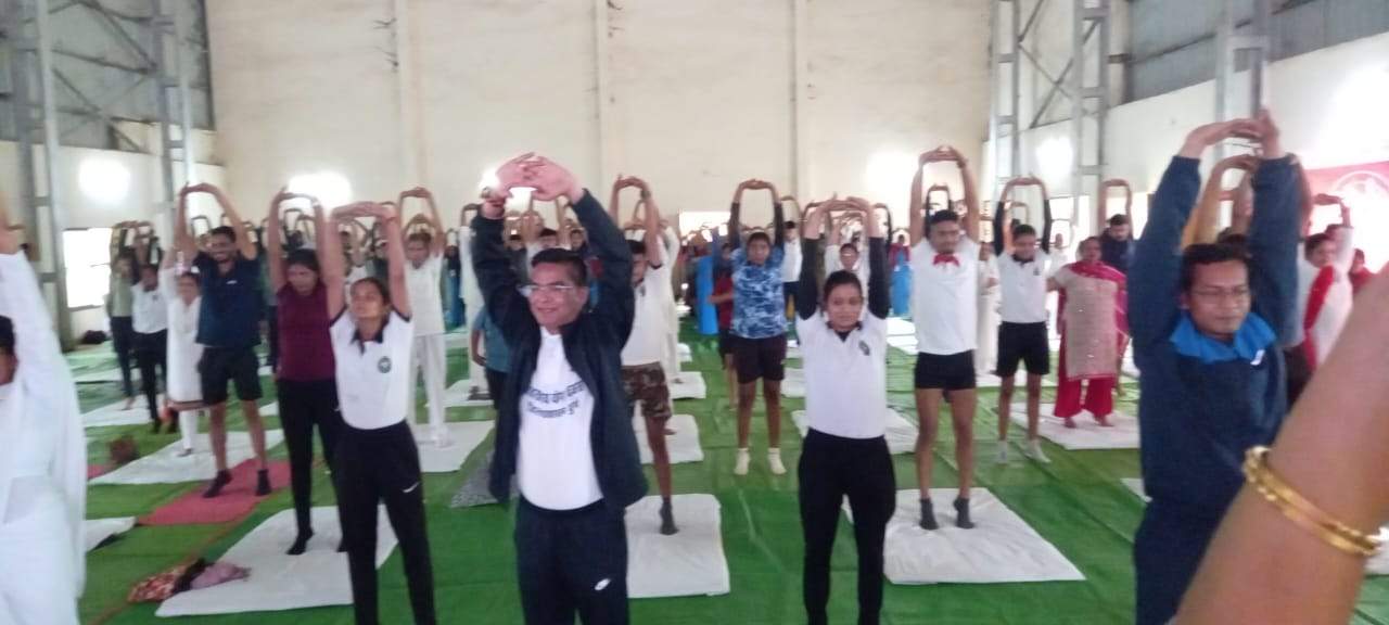 स्वच्छ मन स्वच्छ शहर के उद्देश्य को लेकर अंतराष्ट्रीय योग दिवस मना स्वच्छ मन स्वच्छ शहर के उद्देश्य को लेकर अंतराष्ट्रीय योग दिवस मना