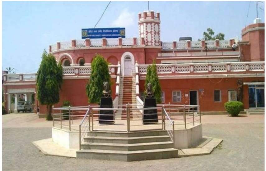 गैर शिक्षक कर्मचारी संघ ने अध्यक्ष के बयान का किया खंडन