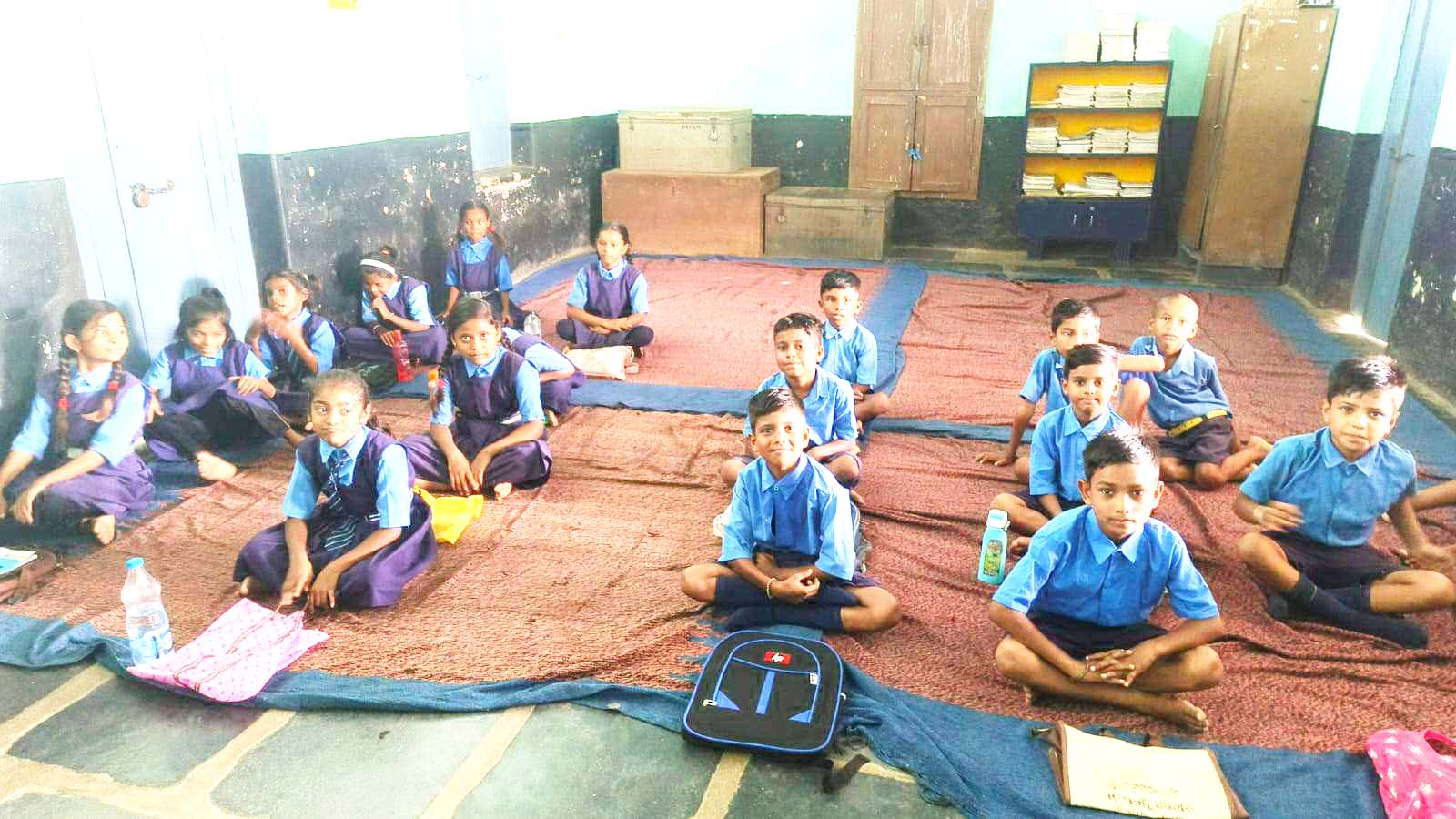 निजी और सरकारी स्कूलों के पट खुले