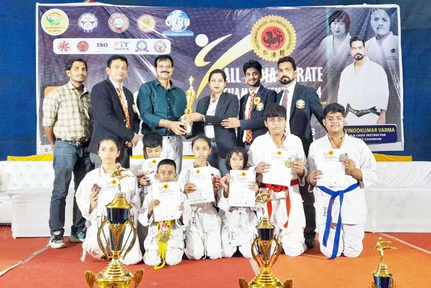 ऑल इंडिया कराते चैंपियनशिप में संस्कार स्कूल ने जीते 5 गोल्ड ऑल इंडिया कराते चैंपियनशिप में संस्कार स्कूल ने जीते 5 गोल्ड