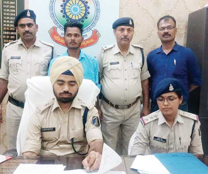 मारपीट से तंग बेटे ने की पिता की हत्या, बंदी