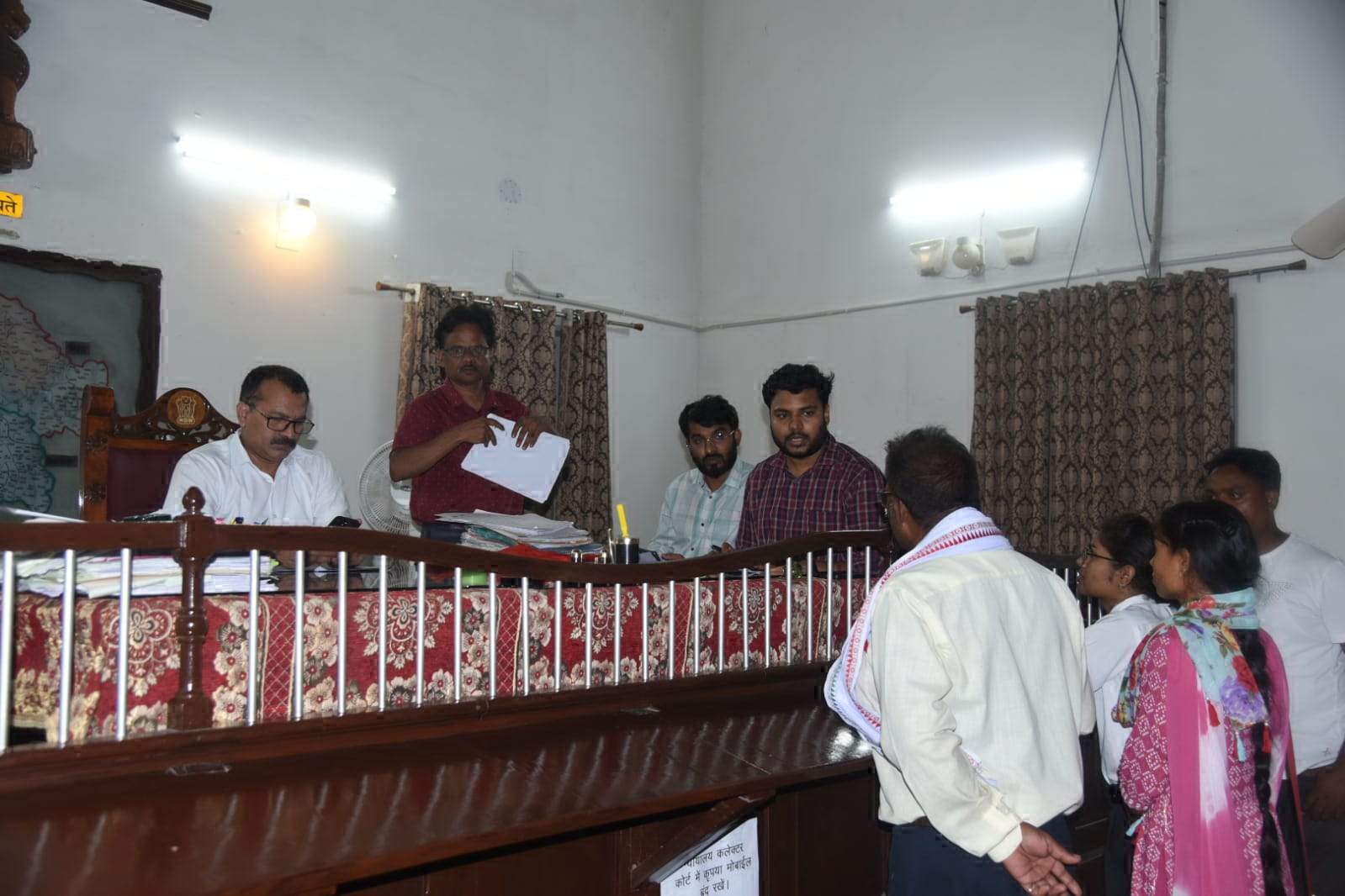 आदिवासियों के लिए स्पेशल कोर्ट शुरू 