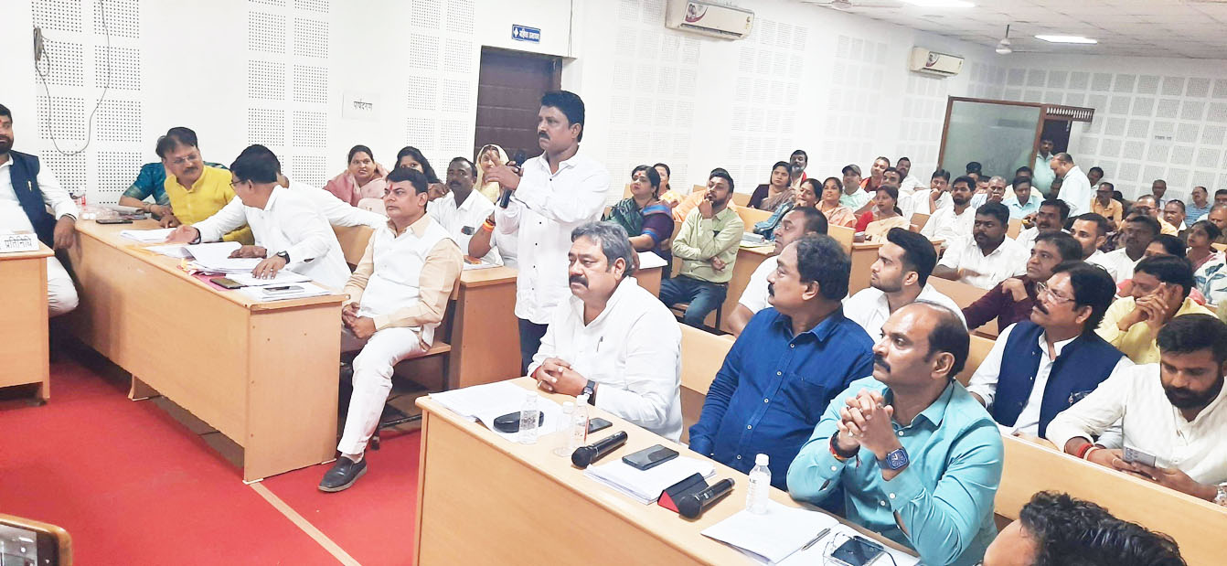 भिलाई निगम की सामान्य सभा, विपक्ष का साथ भिलाई निगम की सामान्य सभा, विपक्ष का साथ