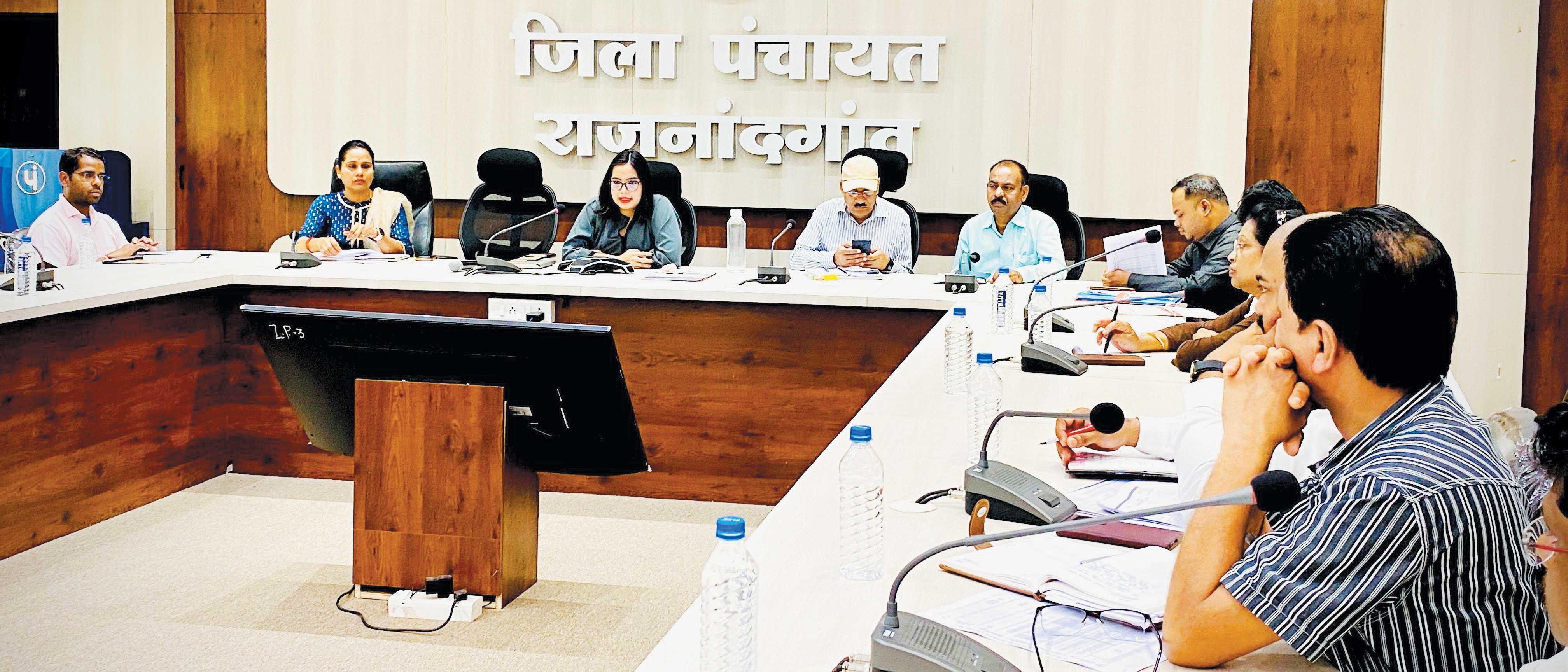 सीईओ ने स्वच्छ भारत सत्यापन कार्य की धीमी गति पर जताई नाराजगी