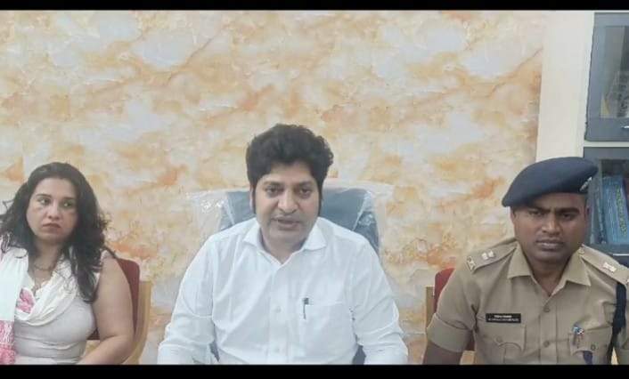 सीएचसी देवभोग में सभी प्रकार की सुविधाएं सीएचसी देवभोग में सभी प्रकार की सुविधाएं