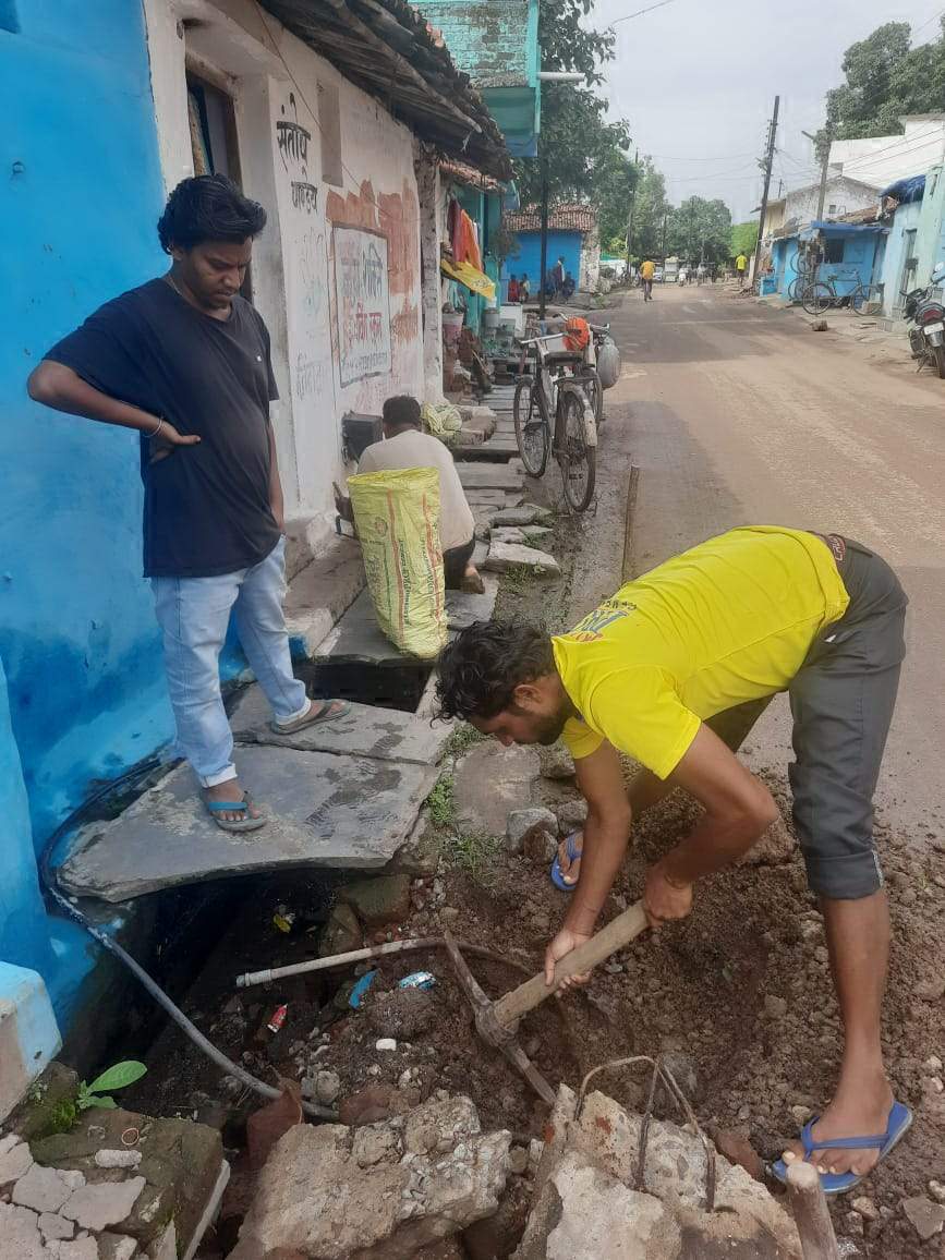 निगम की टीम ने दो दिन में काटे दो दर्जन से अधिक नल कनेक्शन निगम की टीम ने दो दिन में काटे दो दर्जन से अधिक नल कनेक्शन