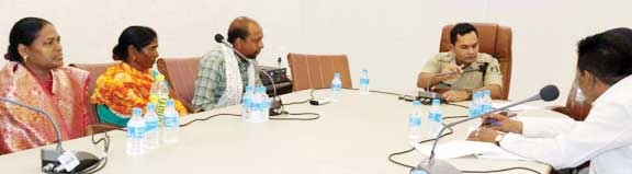 शहीद परिवारों की पूछपरख व समस्याओं के समाधान के लिए शहीद सेल की बैठक