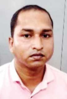 रिश्वत लेते बाबू गिरफ्तार