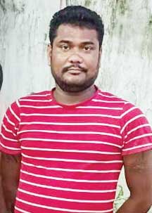 घर में छिपकर रह रहे जिला बदर पर कार्रवाई घर में छिपकर रह रहे जिला बदर पर कार्रवाई