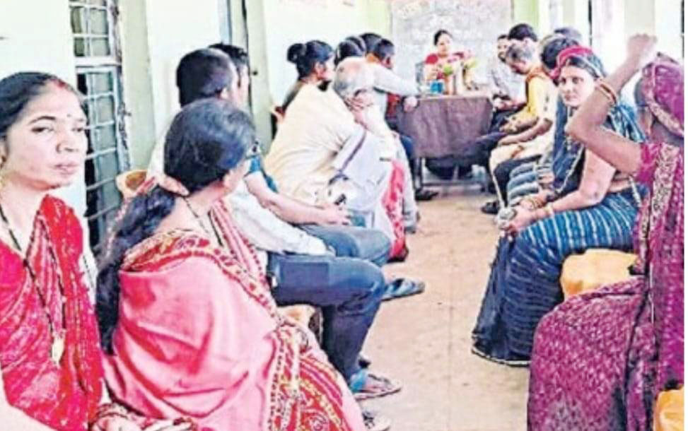 सिंघौरी स्कूल में हुई एसएमसी की मासिक बैठक