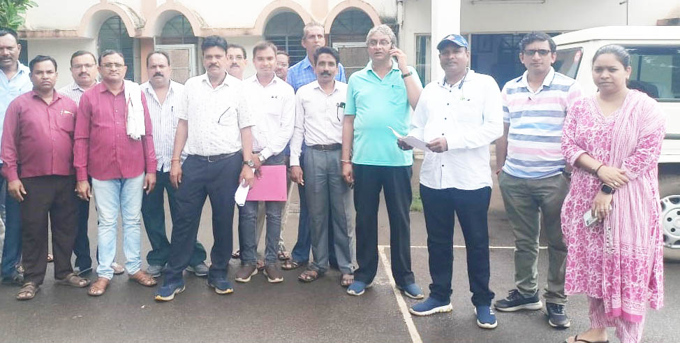 निगम के कर्मचारी चरणबद्ध करेंगे आंदोलन निगम के कर्मचारी चरणबद्ध करेंगे आंदोलन