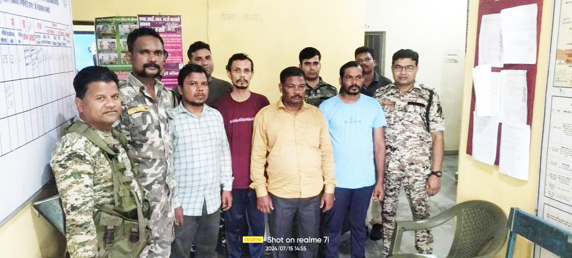 3 करोड़ से अधिक की राशि गबन, 4 और गिरफ्तार 3 करोड़ से अधिक की राशि गबन, 4 और गिरफ्तार
