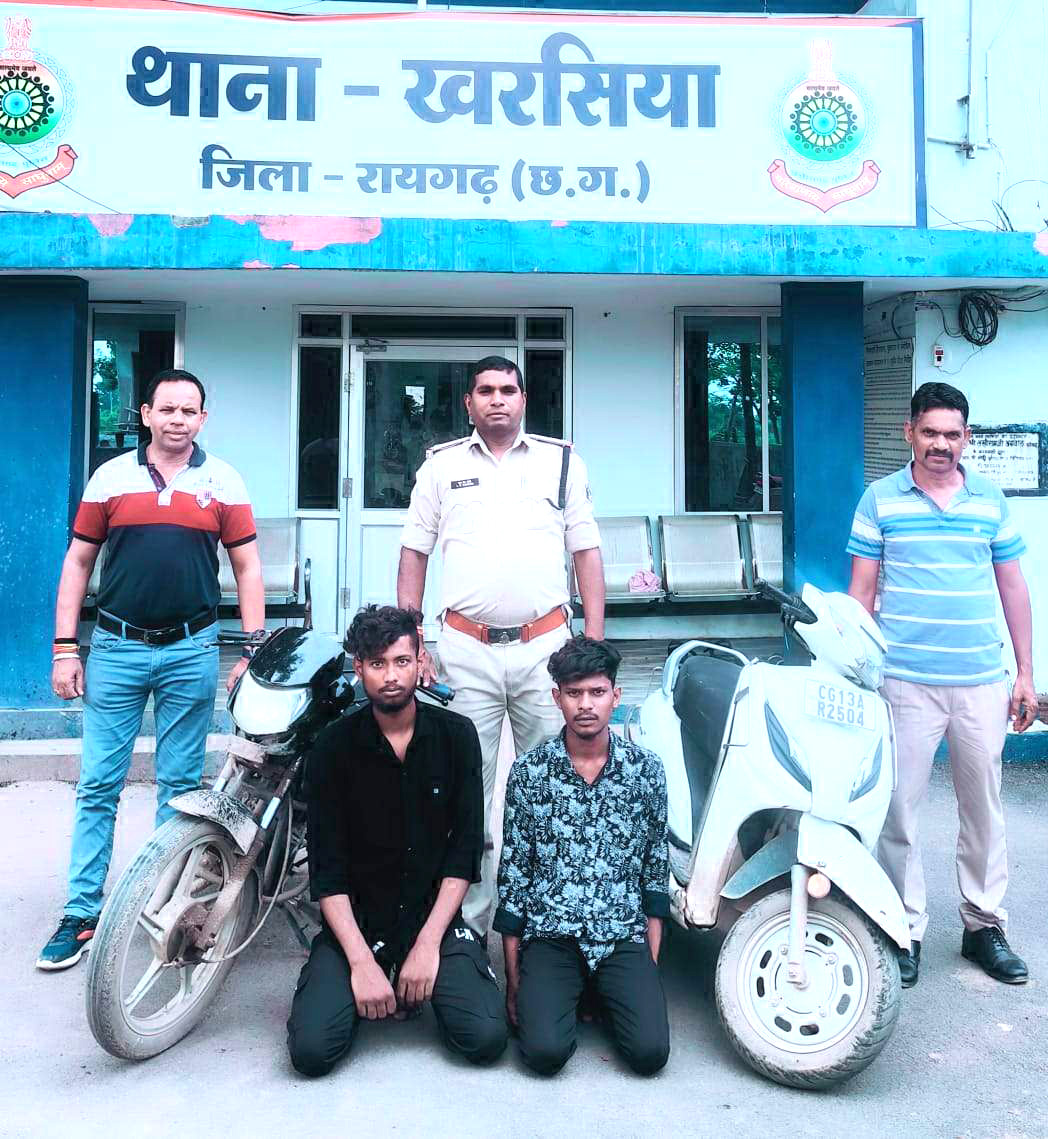लूटपाट करने वाले नाबालिग समेत 3 गिरफ्तार लूटपाट करने वाले नाबालिग समेत 3 गिरफ्तार