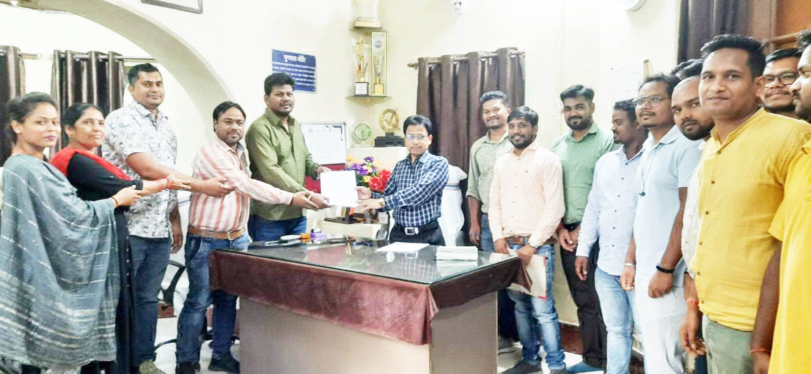 लंबित मांगों पर 2 दिनी एनएचएम संघ का ध्यान आकर्षण प्रदर्शन