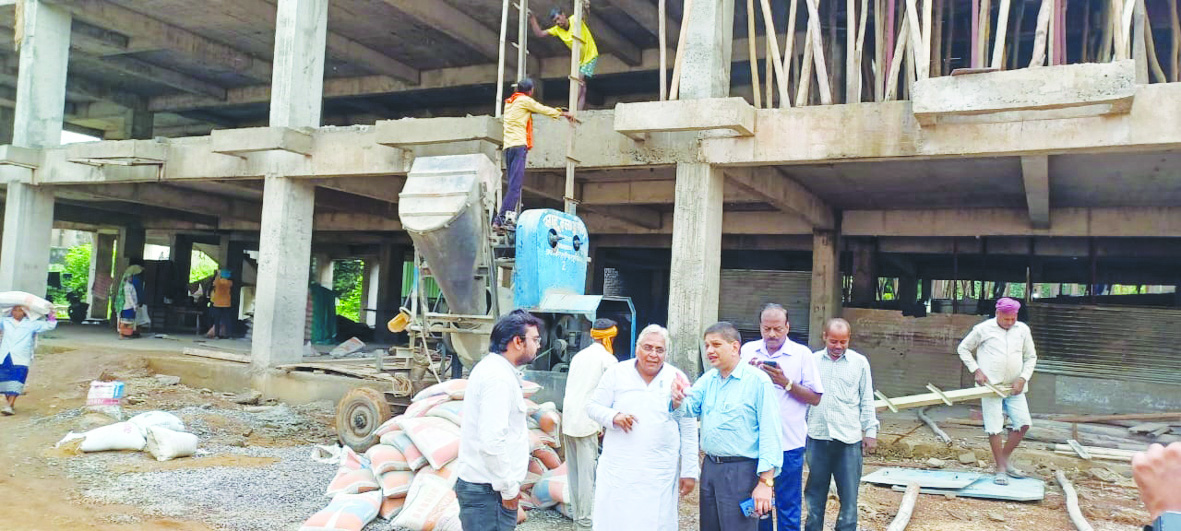 जिला चिकित्सालय में मिलेगी राजधानी दिल्ली के स्तर की स्वास्थ्य सुविधा जिला चिकित्सालय में मिलेगी राजधानी दिल्ली के स्तर की स्वास्थ्य सुविधा