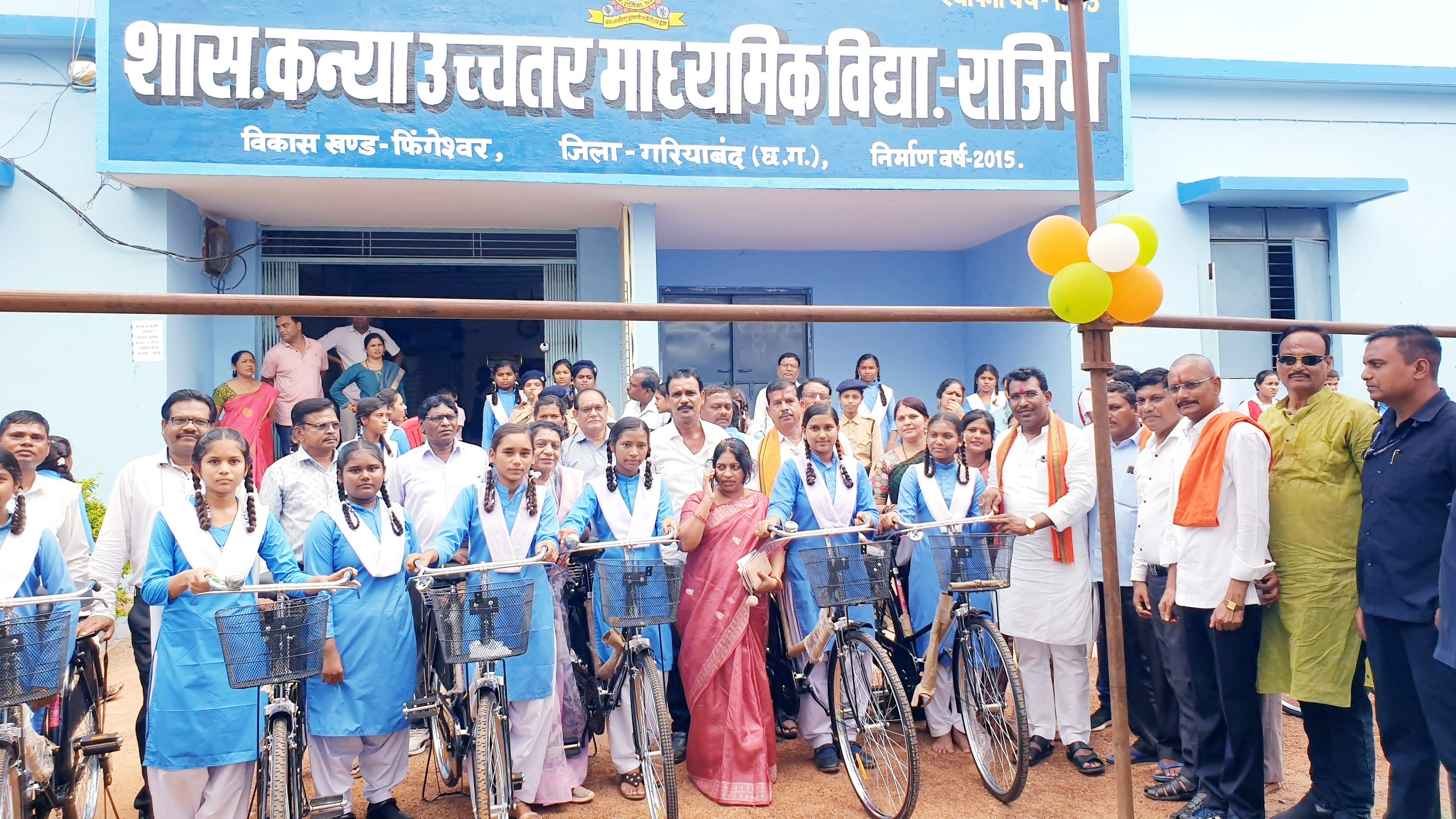 बेटियों की शिक्षा से ही राष्ट्र की समृद्धि होगी-विधायक बेटियों की शिक्षा से ही राष्ट्र की समृद्धि होगी-विधायक